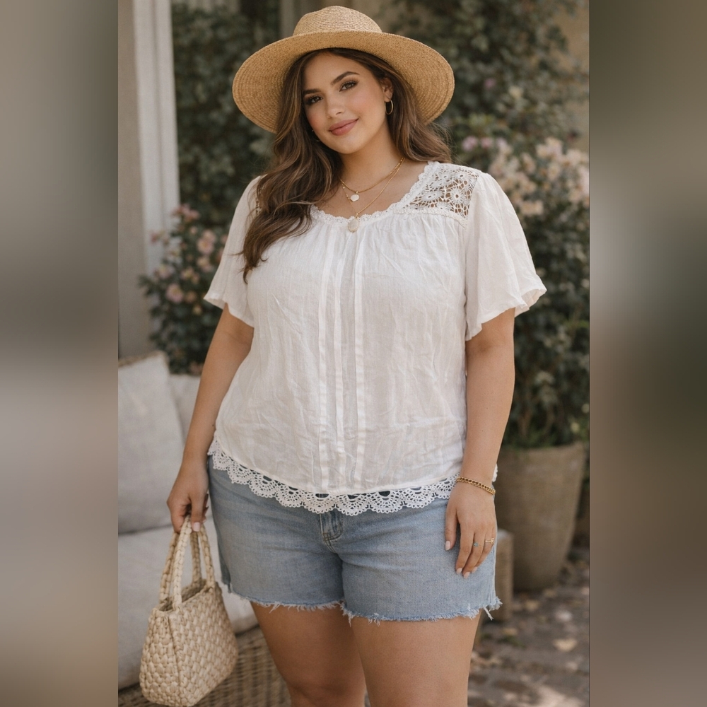 White Lace Trim Boho back tie Top XL/XXL Rayon‎ Cottagecore Blouse